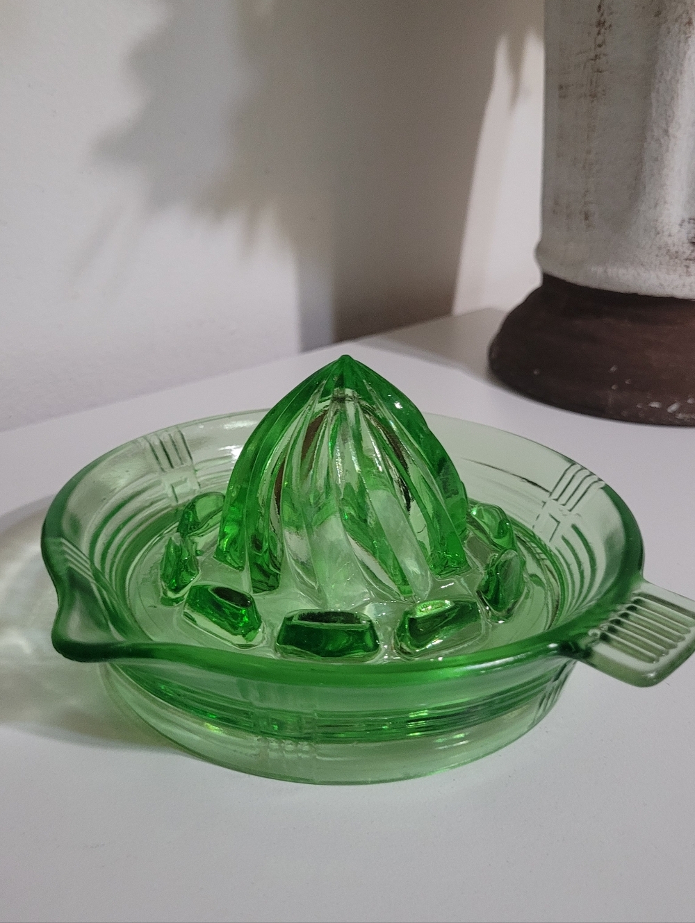 Vintage Hazel Atlas Uranium Juicer Reamer